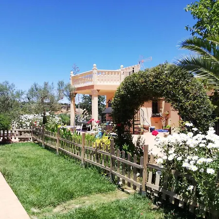 Летний дом Casa Rural Los Arcos *